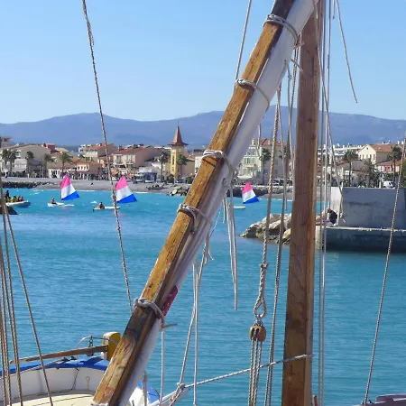 Apartment L'amiral-1 By Interhome