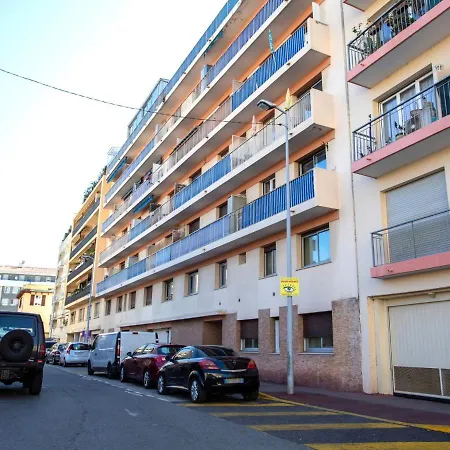 Apartment L'amiral-1 By Interhome